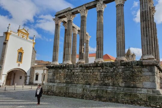 Full Day Tour Évora, Monsaraz, Esporão