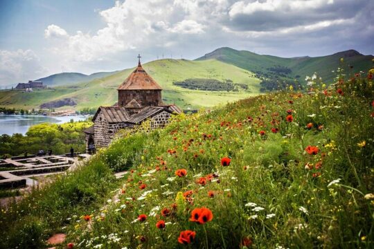 Tbilisi to Yerevan. Private transfer with 3 tourist stops