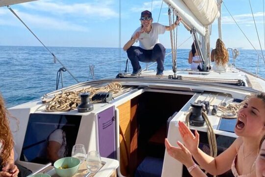 Hen Party Private Sailing Cruise from Barcelona