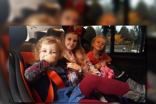 PARIS - Euro Disney - PARIS Two Way Private Shuttle Transfer