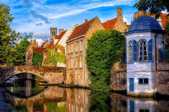 Best Bruges Tour from Your Ship with Canal Cruse & Leisure Time
