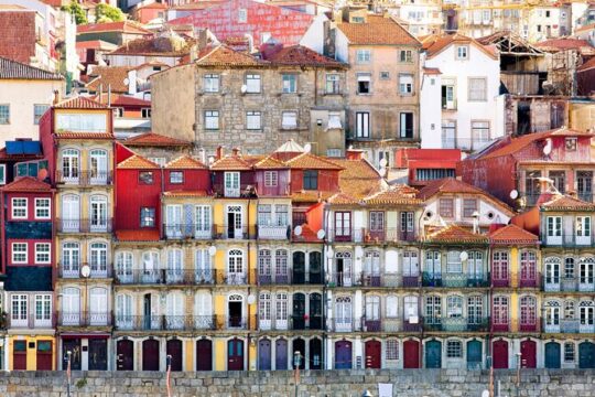 Portugal tour: from the cities to the beaches of the Atlantic