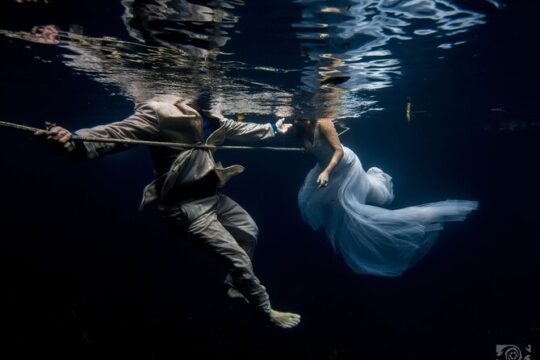 Underwater Photo Shoot Experience in Cenote