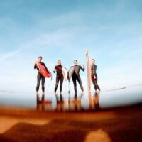 Surfing & Windsurfing