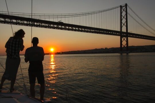 Go Sailing - Lisbon Sailing Tour