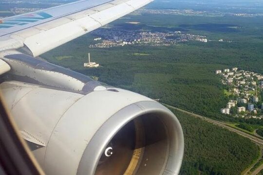 VIP Airport to Hotel Transfer with Orientation Tour