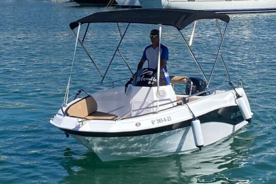 Boat rental without license in Benalmádena