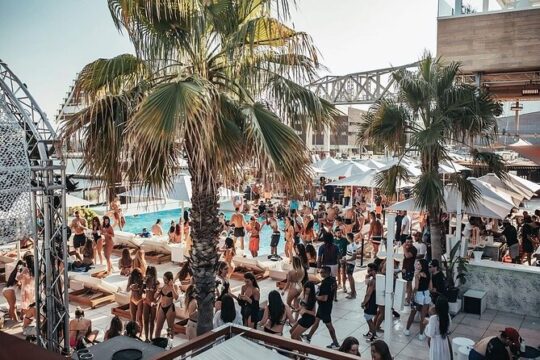 Barcelona Pool Party