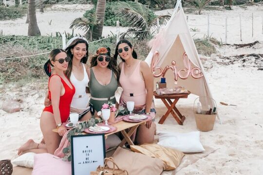 Luxury picnic on the beach