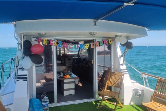 4 Hour Private Party Boat Rental