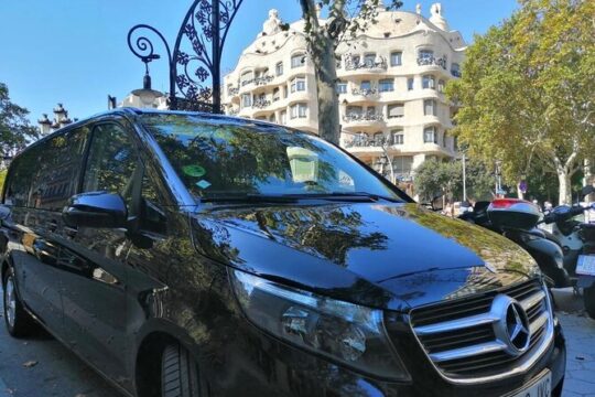 Private Transfer From Barcelona Airport to Barcelona City