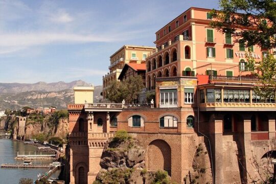 Transfer from Capodichino Airport to Sorrento or Back