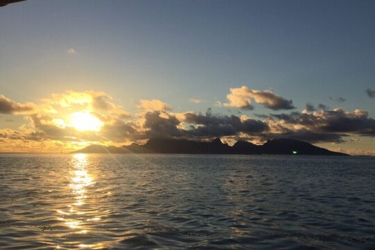 Sunset Boat Trip from Papeete