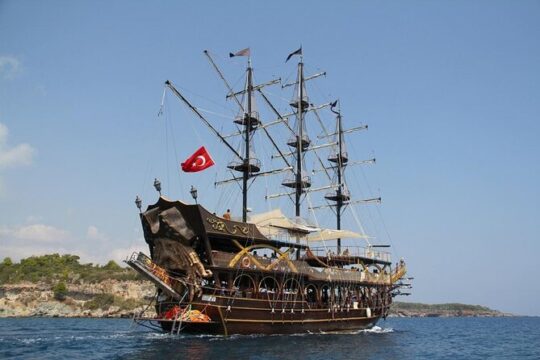 Alanya Luxury Pirate Party Boat Tour