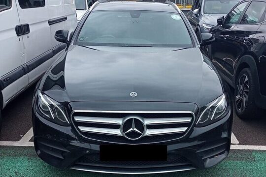 One Way Taxi Transfer from Stansted Airport to Luton Airport