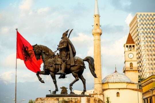Tirana walking tour: A visit to the city castle and main museums