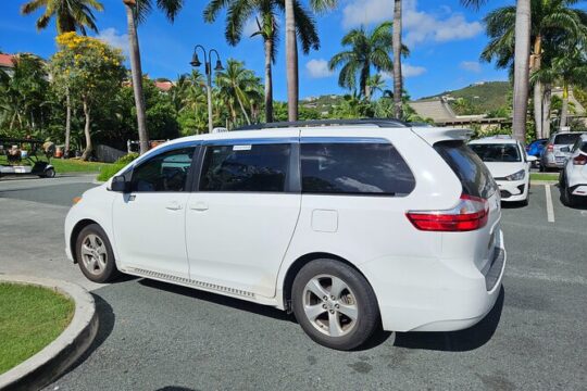 Private Airport Round Trip Transportation to Hotels in St Thomas