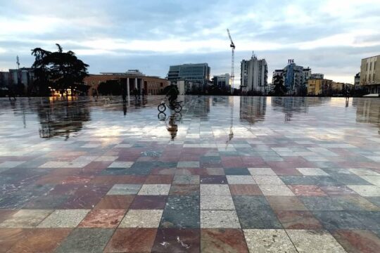 Tirane city bike ride