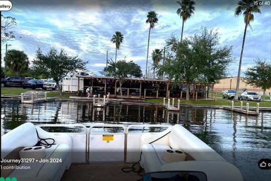 Ladies Luncheon Pontoon Tour (Gentleman welcome)