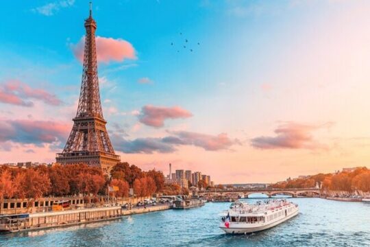 Best Paris Tour from Le Havre with Notre-Dame and River Cruise