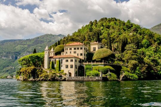 2 hours Private Boat Tour Lake Como in Bellagio