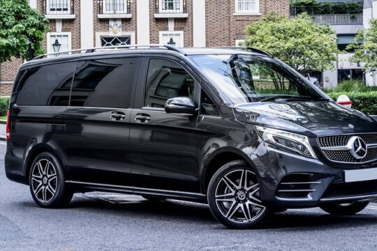 Departure Private Transfer: Florence to Florence Airport FLR in Luxury Van