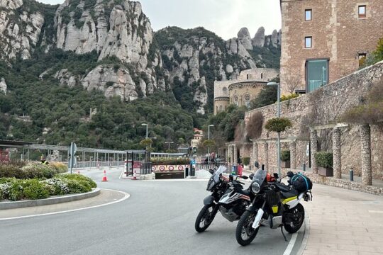 Trail motorcycle rental for Montserrat