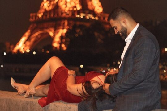 Private photo session with a professional in Paris