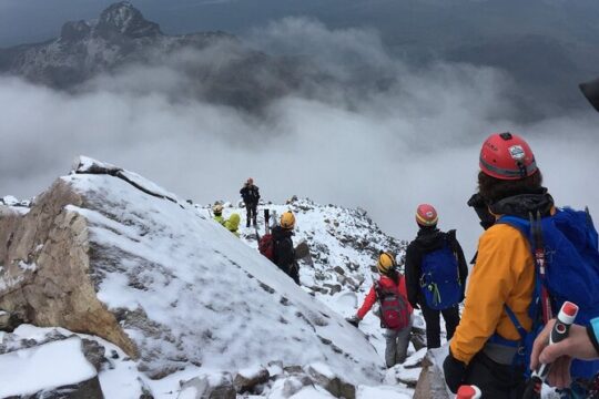 Iztaccihuatl Volcano 2-Day Hiking Tour from Mexico City