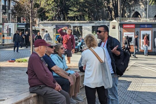 Skip the line Old City 3 Hours Morning Tour