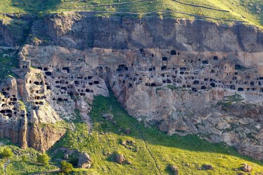 Borjomi, Rabati castle & Cave town Vardzia From Tbilisi