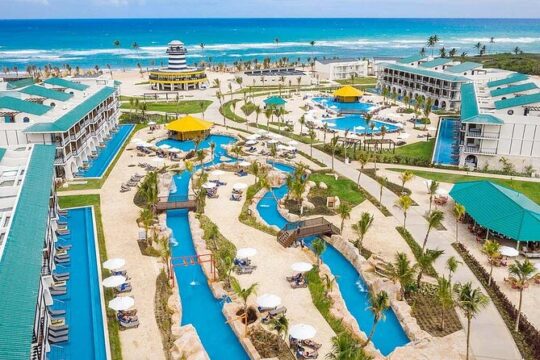 Santo Domingo Airport and Ocean El Faro Private Transfer