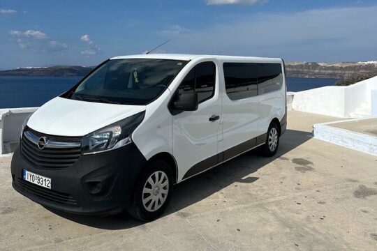 Private Transfer in Santorini from or to Airport and Port