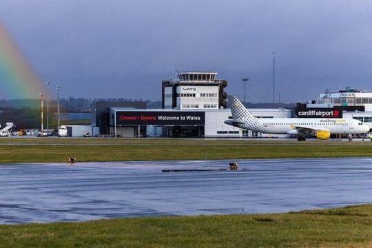 Private Cardiff Departure Transfer - Hotel / Accommodation to Airport