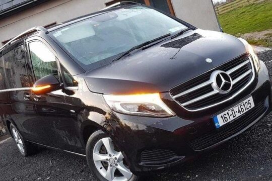 Dublin To Giants Causeway Private Luxury MPV Tour