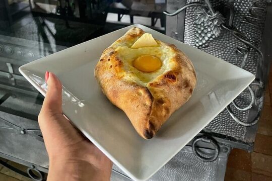 Batumi: Cook Georgian Khachapuri in Batumi