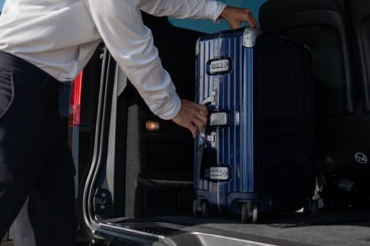 Private and Receptive Transfer from Lisbon Airport