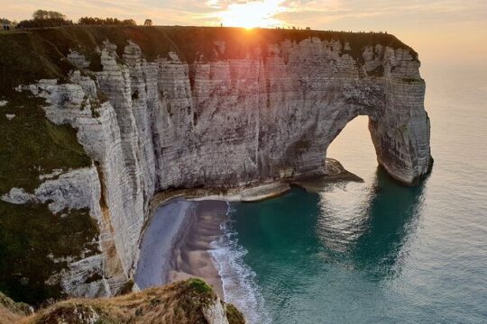 Private Normandy Rouen, Honfleur, Etretat Day trip from Paris
