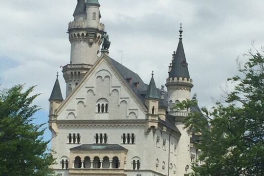 Private Port and Airport Transfer in Munich
