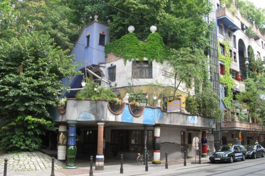 Virtual tour: on the trail of Hundertwasser