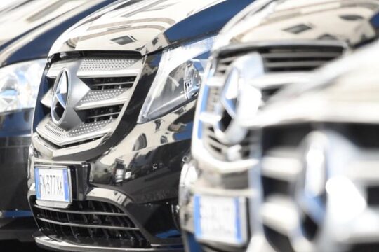Private transfer from Rome to Sorrento with stop in Pompeii (2hours)