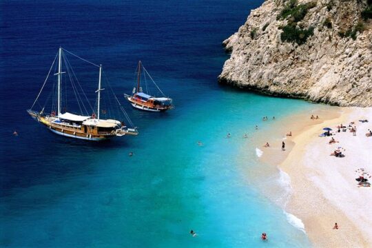 Kemer Relaxation & Sightseeing Yacht Cabin Charter
