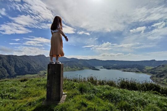 Private Transport to the Sete Cidades Trails