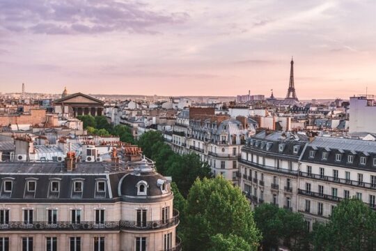 3 Hour Private Tour Throughout the Le Marais with CDG Transfer