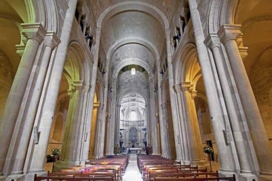 Private Tour to Lisbon with Executive Car and Guide