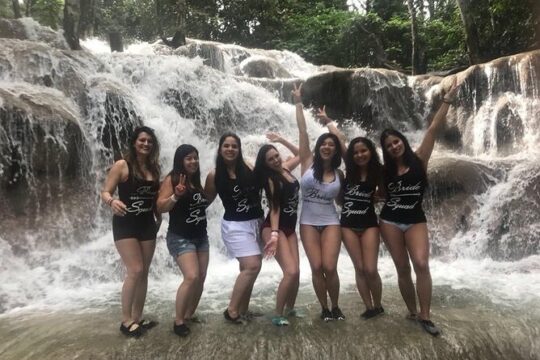 Bob Marley & Dunn's River Falls (GROUP) Transportation only