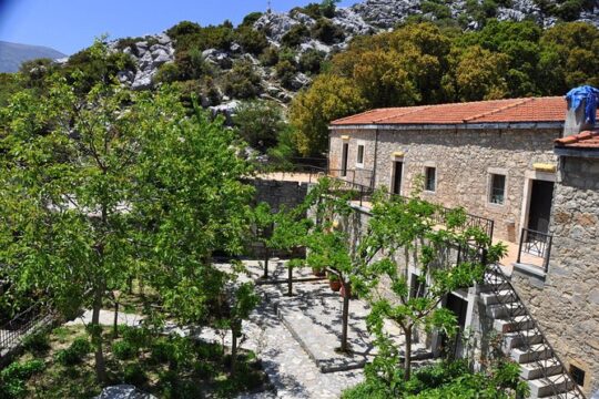 East Crete Around the Mountains Tour 4 to 15 customers
