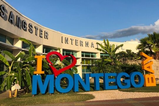 Private Montego Bay Airport/ Port Transfer To Hotels in Ocho Rios