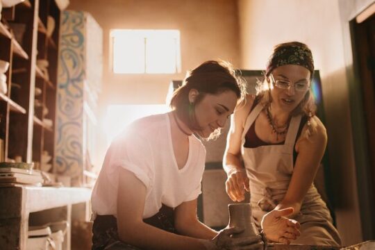 Clay workshop with a local artisan in Macerata countryside