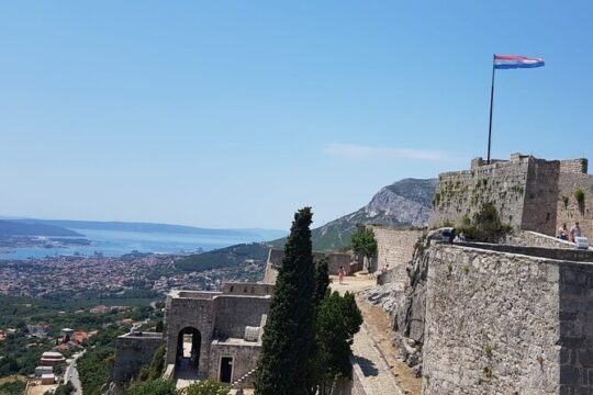 Private Split & Klis Fortress Tour with Olive Museum